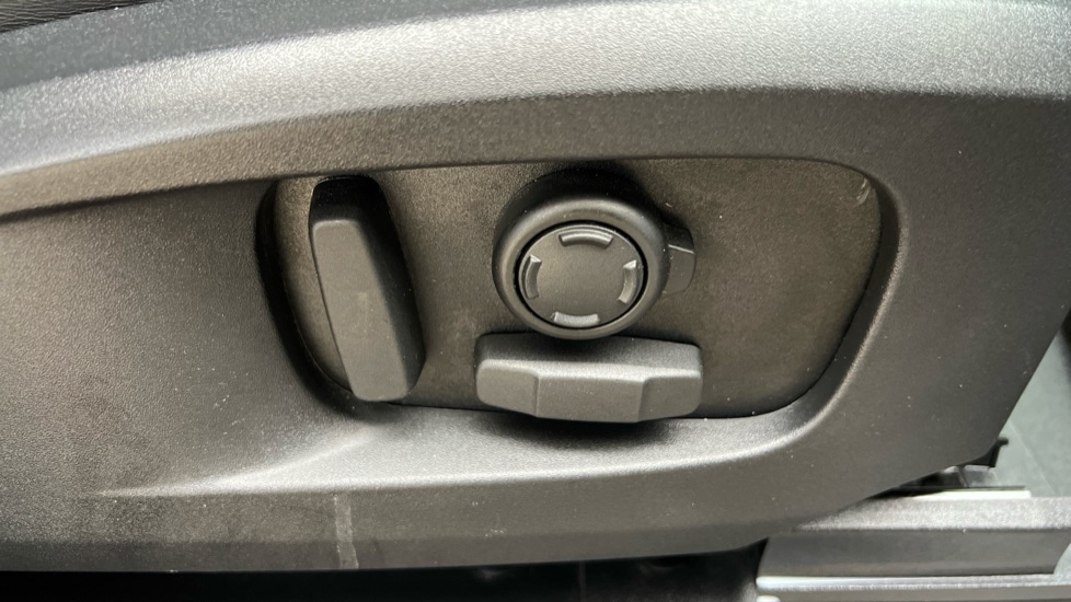 Used Land Rover Defender 2022 for sale - 76575142: Photo 22