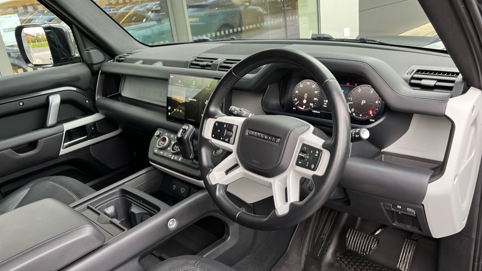 Used Land Rover Defender 2022 for sale - 76575142: Photo 28