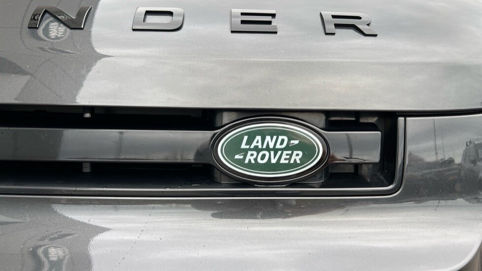 Used Land Rover Defender 2022 for sale - 76575142: Photo 55