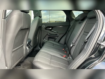 Used Land Rover Range Rover Evoque 2025 for sale - 76552400: Photo