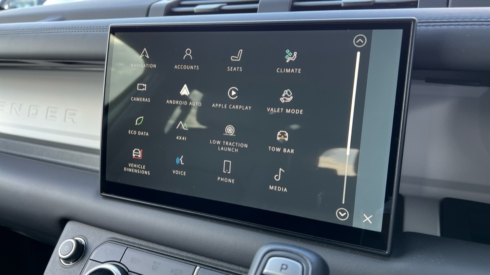 Used Land Rover Defender 2025 for sale - 76544458: Photo 41