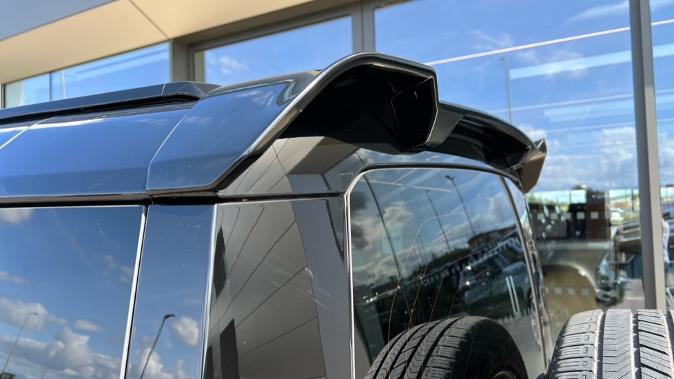 Used Land Rover Defender 2025 for sale - 76544458: Photo 56