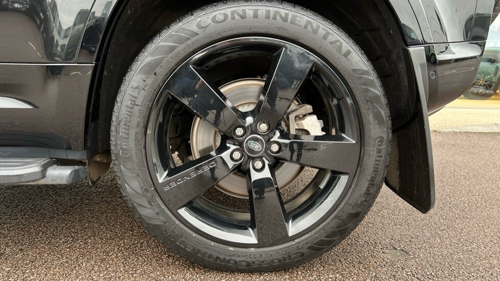 Used Land Rover Defender 2024 for sale - 77010283: Photo 33