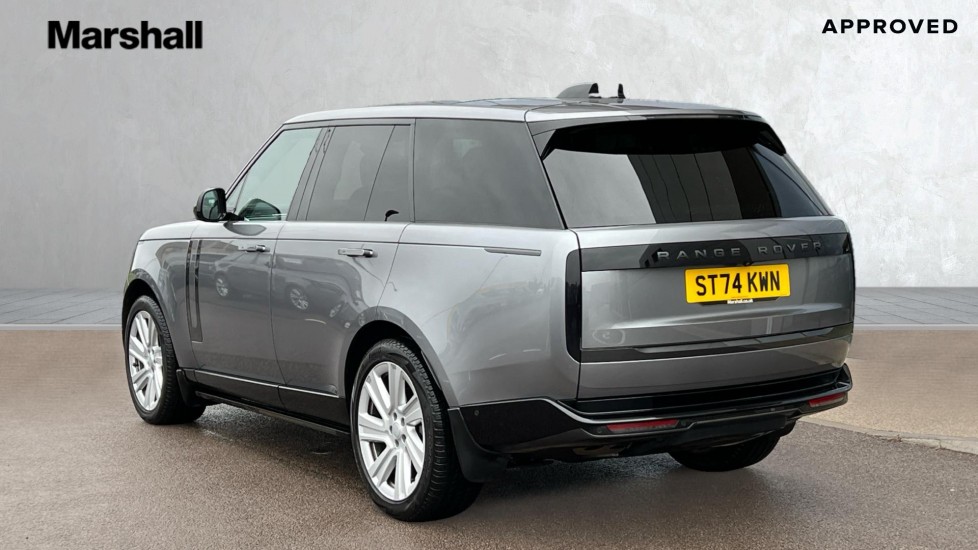 Used Land Rover Range Rover 2024 for sale - 76870248: Photo 2