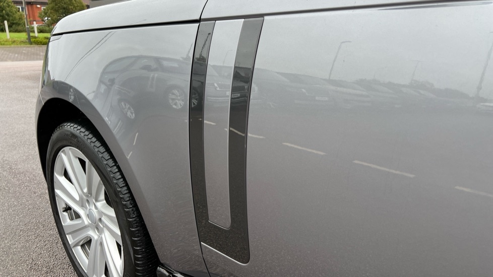 Used Land Rover Range Rover 2024 for sale - 76870248: Photo 20