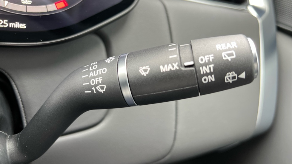 Used Land Rover Range Rover 2024 for sale - 76870248: Photo 38