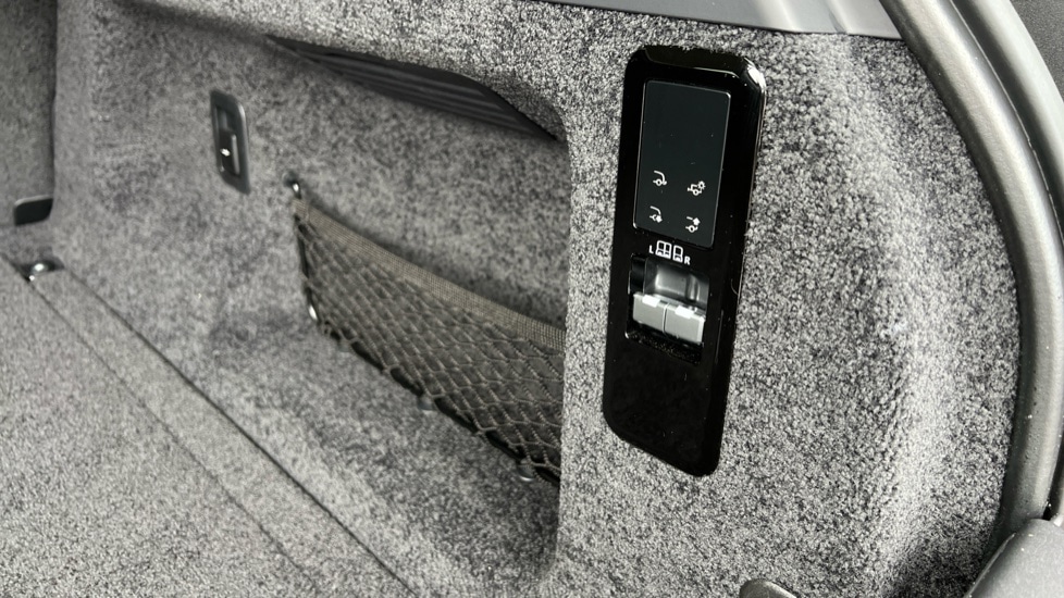 Used Land Rover Range Rover 2024 for sale - 76870248: Photo 66