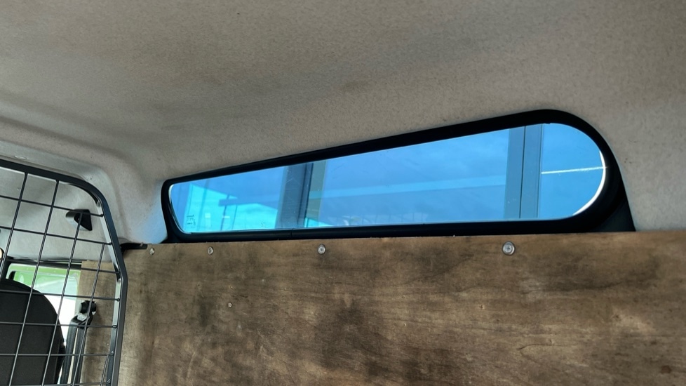 Used Land Rover Defender 2010 for sale - 76664337: Photo 38