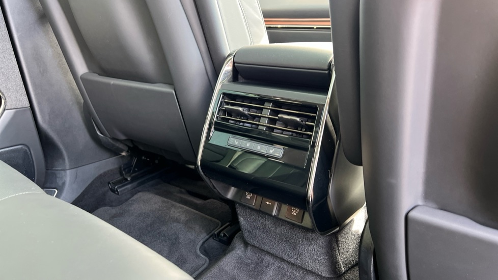 Used Land Rover Range Rover Sport 2024 for sale - 76915101: Photo 18