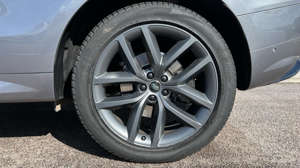 Used Land Rover Range Rover Sport 2024 for sale - 76915101: Photo 33