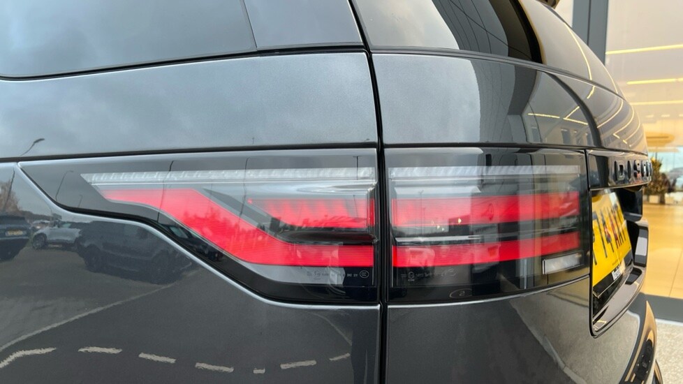 Used Land Rover Discovery 2025 for sale - 76872442: Photo 19