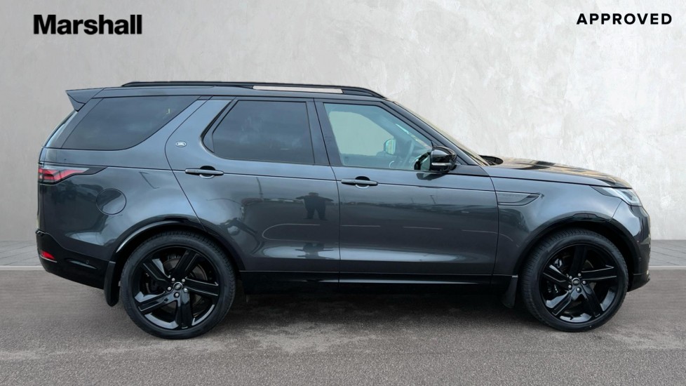 Used Land Rover Discovery 2025 for sale - 76872442: Photo 5