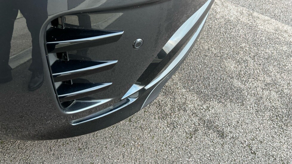 Used Land Rover Discovery 2025 for sale - 76872442: Photo 59