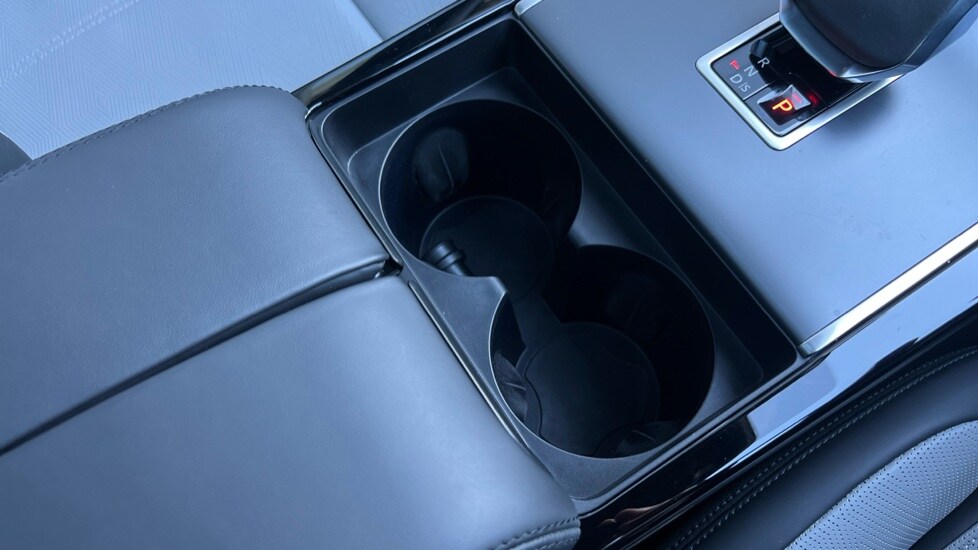 Used Land Rover Range Rover Velar 2023 for sale - 76589871: Photo 47