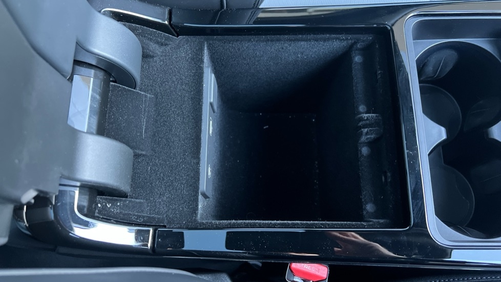 Used Land Rover Range Rover Velar 2023 for sale - 76589871: Photo 48