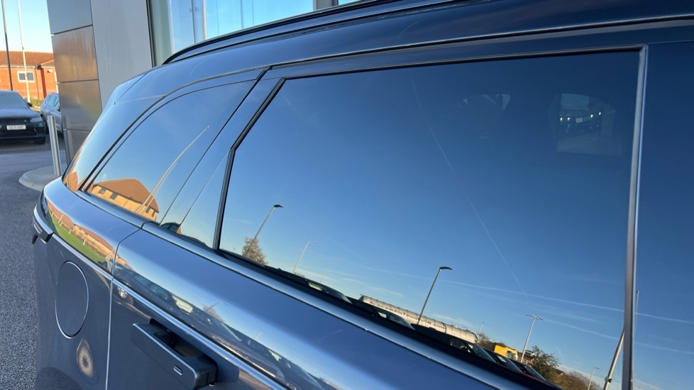 Used Land Rover Range Rover Velar 2023 for sale - 76589871: Photo 53