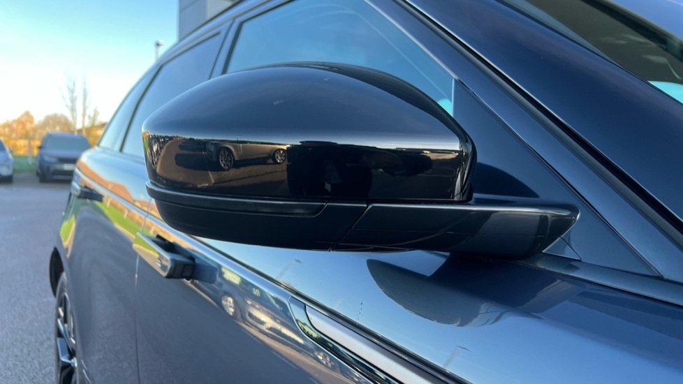 Used Land Rover Range Rover Velar 2023 for sale - 76589871: Photo 54