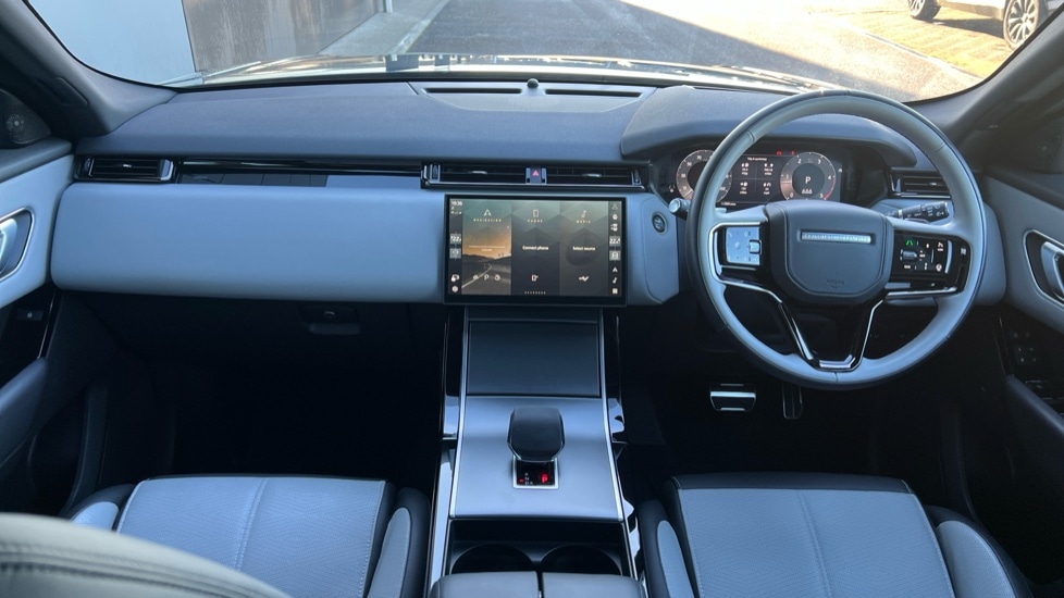 Used Land Rover Range Rover Velar 2023 for sale - 76589871: Photo 9