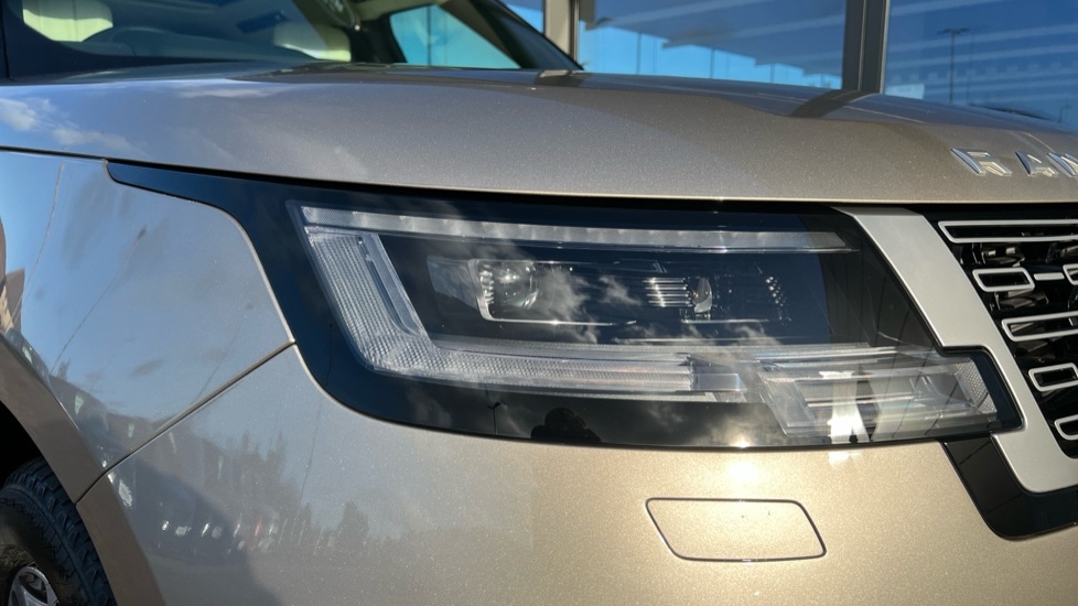 Used Land Rover Range Rover 2024 for sale - 76873806: Photo 17