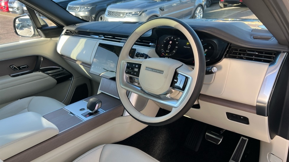 Used Land Rover Range Rover 2024 for sale - 76873806: Photo 28