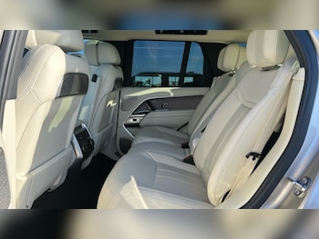 Used Land Rover Range Rover 2024 for sale - 76873806: Photo