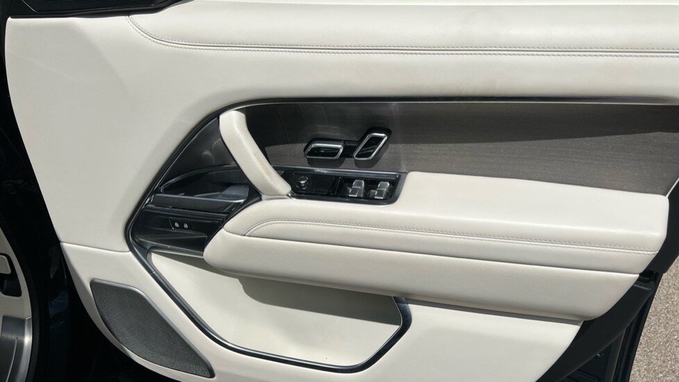 Used Land Rover Range Rover 2023 for sale - 77075807: Photo 23