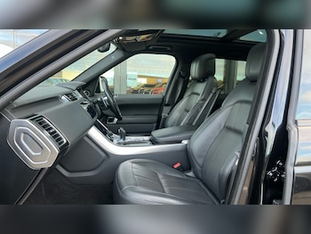 Used Land Rover Range Rover Sport 2021 for sale - 76873800: Photo