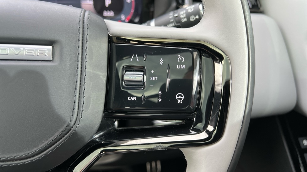 Used Land Rover Range Rover Velar 2024 for sale - 76018083: Photo 37