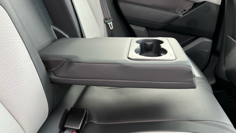 Used Land Rover Range Rover Velar 2024 for sale - 76018083: Photo 51