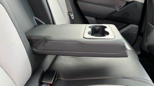 Used Land Rover Range Rover Velar 2024 for sale - 76018083: Photo 51
