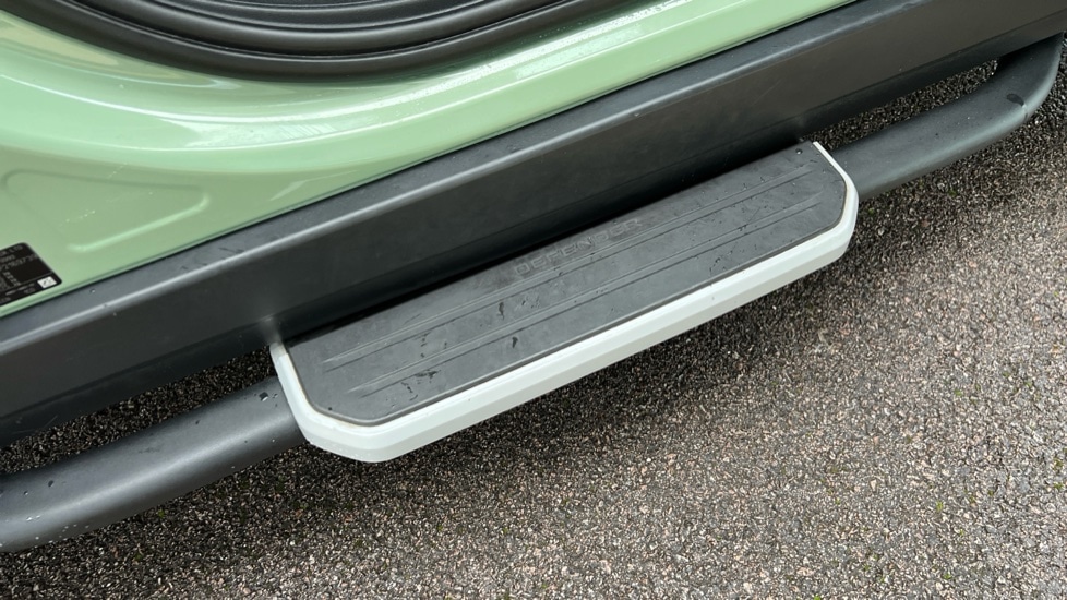 Used Land Rover Defender 2023 for sale - 76873795: Photo 36