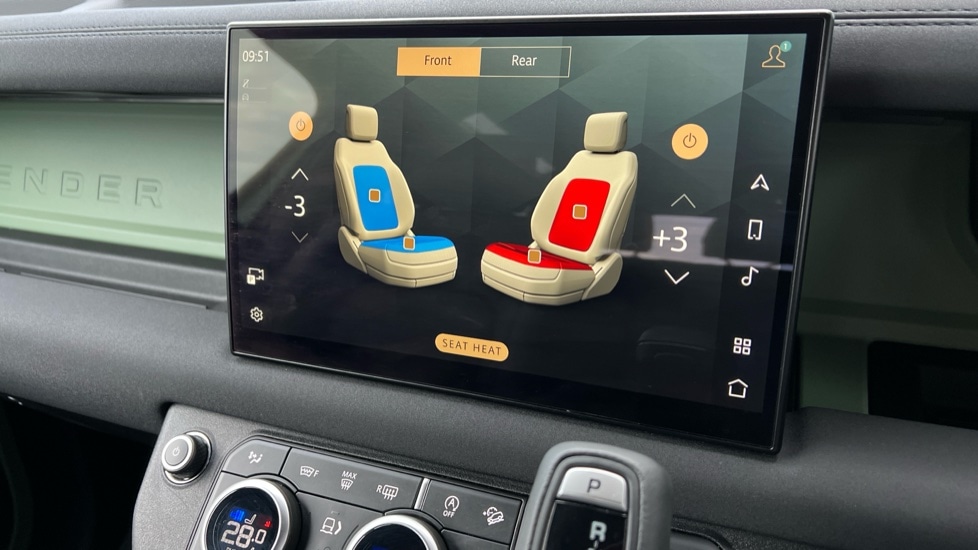 Used Land Rover Defender 2023 for sale - 76873795: Photo 47