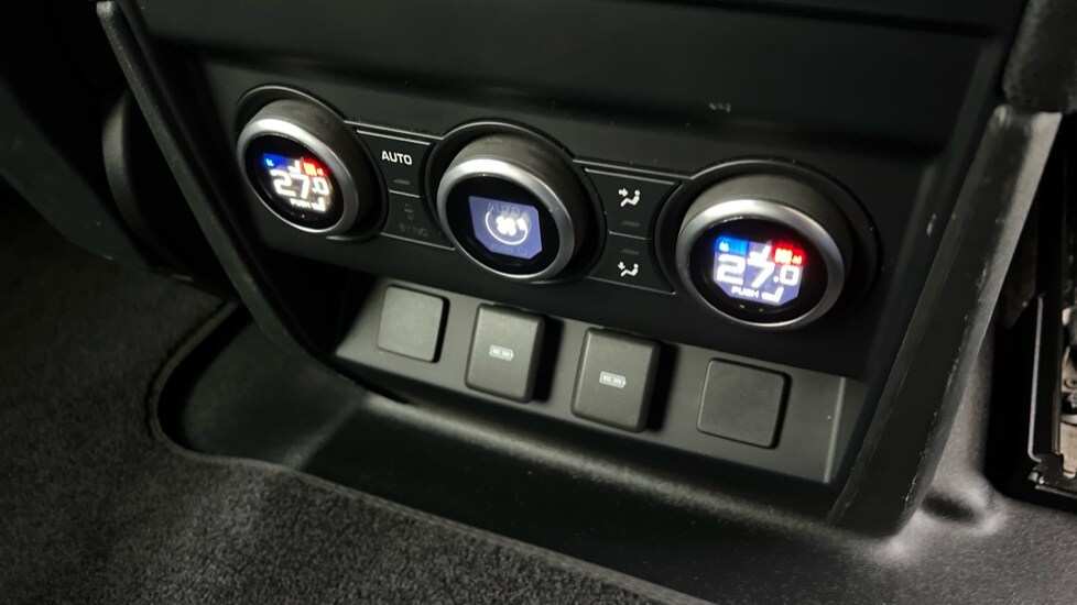 Used Land Rover Defender 2023 for sale - 76873795: Photo 56