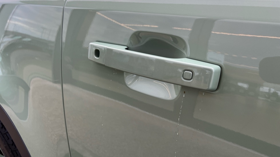 Used Land Rover Defender 2023 for sale - 76873795: Photo 57