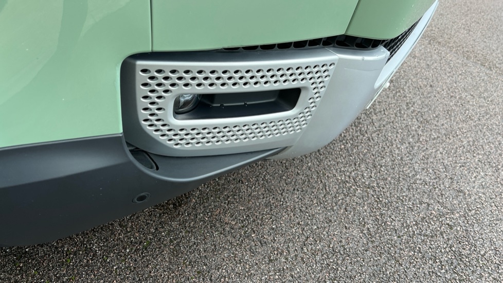 Used Land Rover Defender 2023 for sale - 76873795: Photo 60