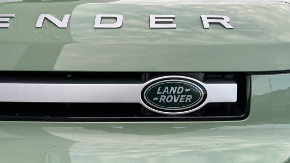 Used Land Rover Defender 2023 for sale - 76873795: Photo 63