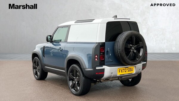 Used Land Rover Defender 2023 for sale - 76161213: Photo 2