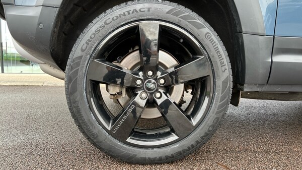 Used Land Rover Defender 2023 for sale - 76161213: Photo 31