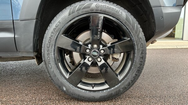 Used Land Rover Defender 2023 for sale - 76161213: Photo 33