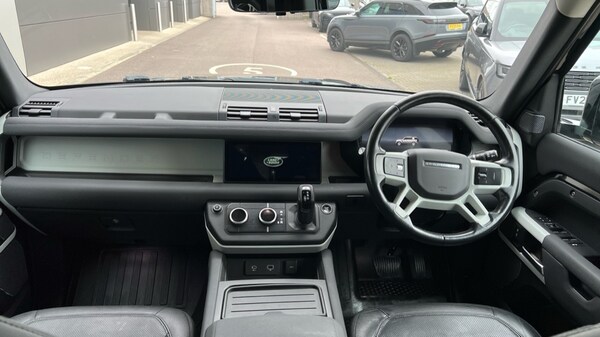 Used Land Rover Defender 2022 for sale - 76311890: Photo 9