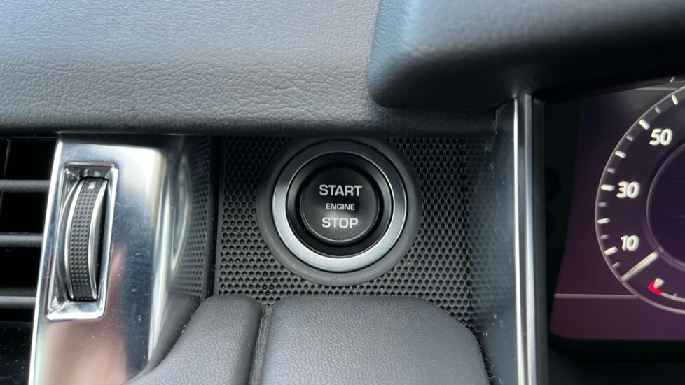 Used Land Rover Range Rover Sport 2021 for sale - 76873802: Photo 41