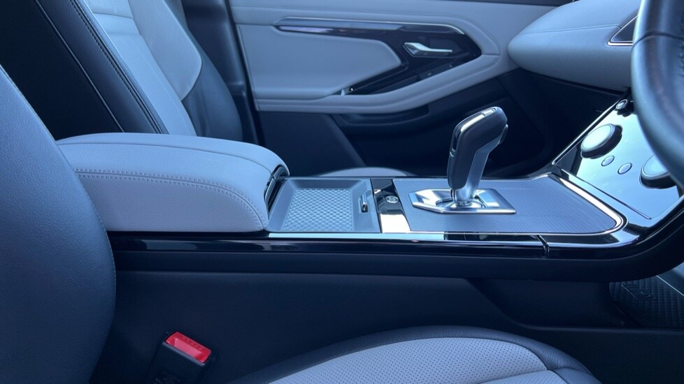 Used Land Rover Range Rover Evoque 2022 for sale - 76589899: Photo 21