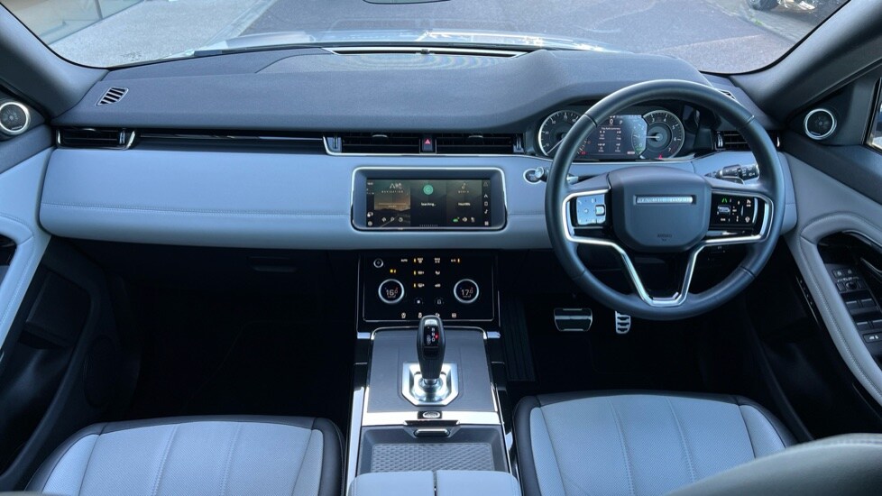 Used Land Rover Range Rover Evoque 2022 for sale - 76589899: Photo 9