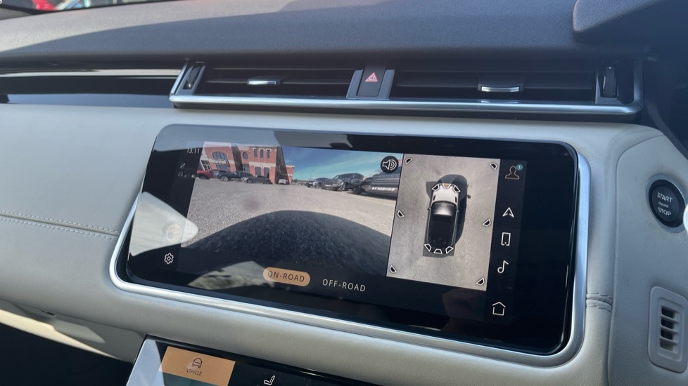 Used Land Rover Range Rover Velar 2021 for sale - 76722132: Photo 25