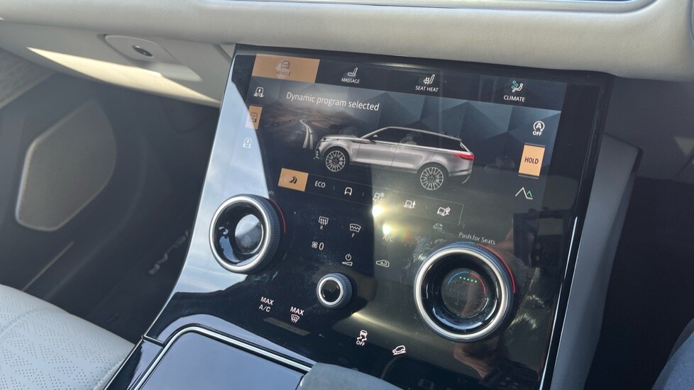 Used Land Rover Range Rover Velar 2021 for sale - 76722132: Photo 44