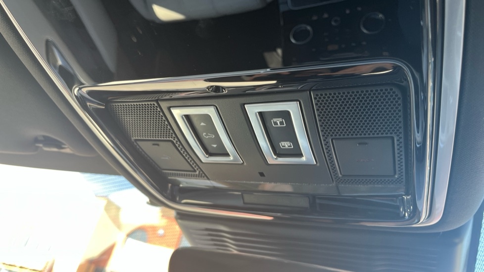 Used Land Rover Range Rover Velar 2021 for sale - 76722132: Photo 49