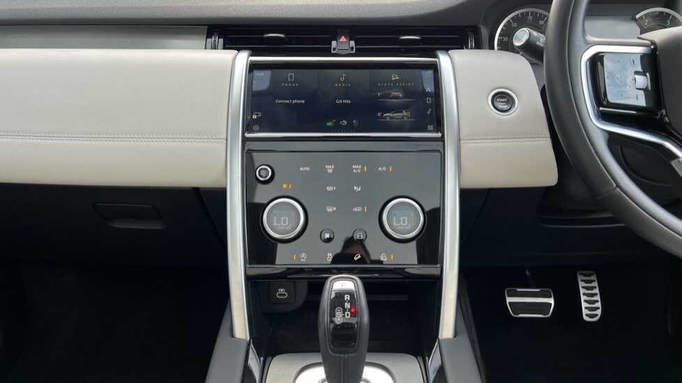 Used Land Rover Discovery Sport 2022 for sale - 76007958: Photo 29