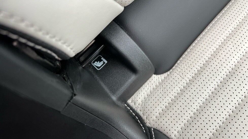 Used Land Rover Discovery Sport 2022 for sale - 76007958: Photo 48
