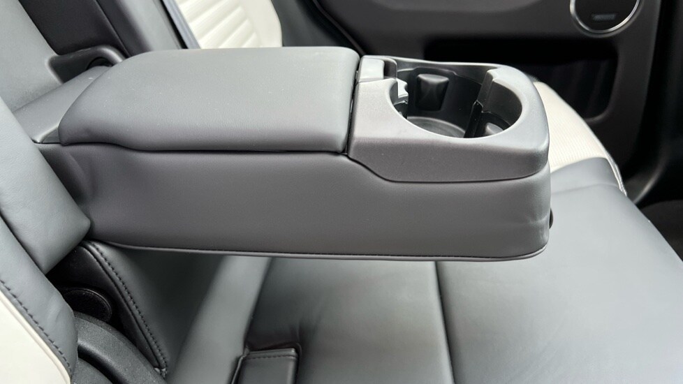Used Land Rover Discovery Sport 2022 for sale - 76007958: Photo 49