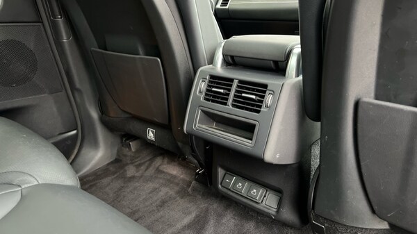 Used Land Rover Discovery 2022 for sale - 76176386: Photo 18